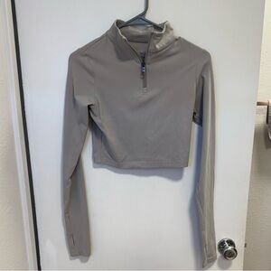 Vitality Long Sleeve Crop Top - Gray